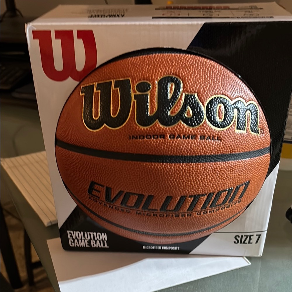 Wilson Evolution Indoor Game Basketball - Brown